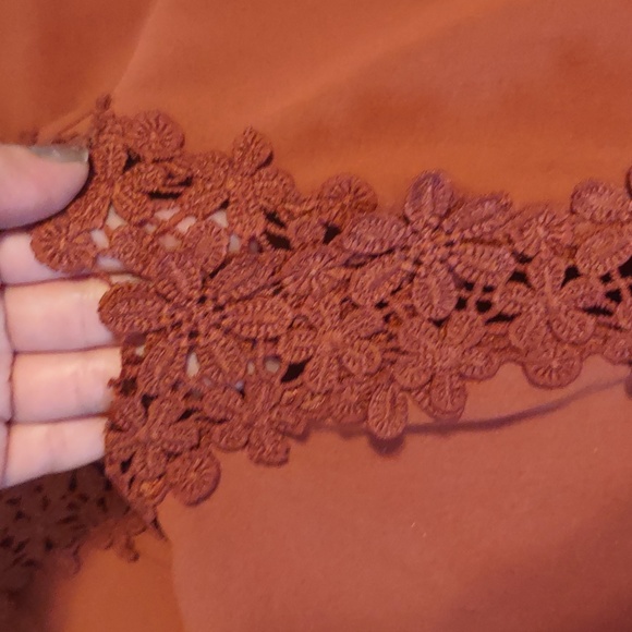 Top - Picture 3 of 3